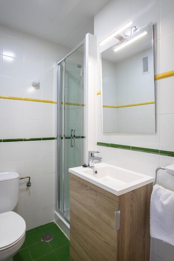 Apartamentos Bcl Playa Albir El Albir Luaran gambar